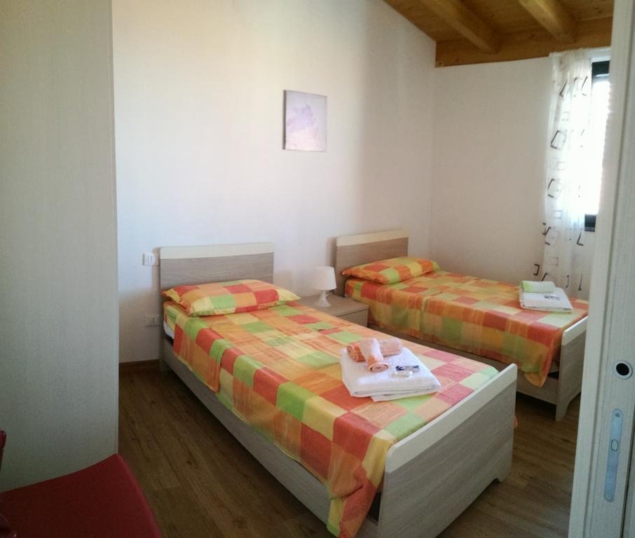 Capo dʼOrlando Appartamenti Vacanze Mareemare מראה חיצוני תמונה